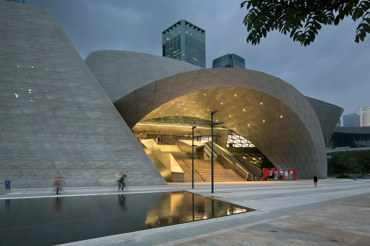 Lee más sobre el artículo MOCAPE en Shenzhen: Un Icono Arquitectónico y Ecológico